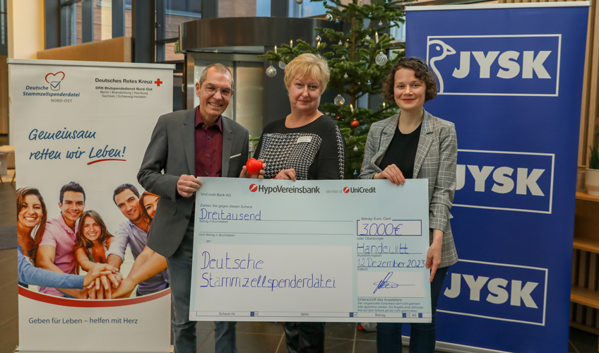 JYSK Alemania hace una donación a la Cruz Roja Alemana