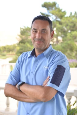 George Tsironis on JYSK Kreikan uusi maajohtaja.