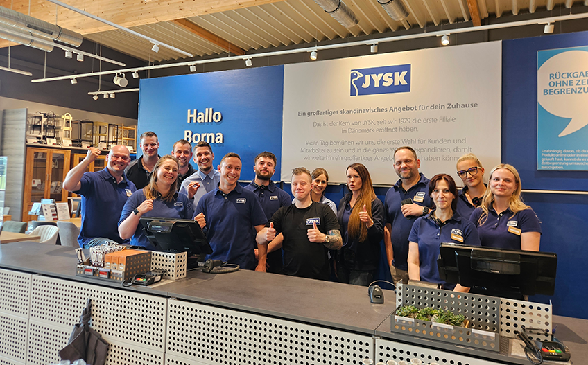 Групове фото команди в магазині JYSK Germany Borna