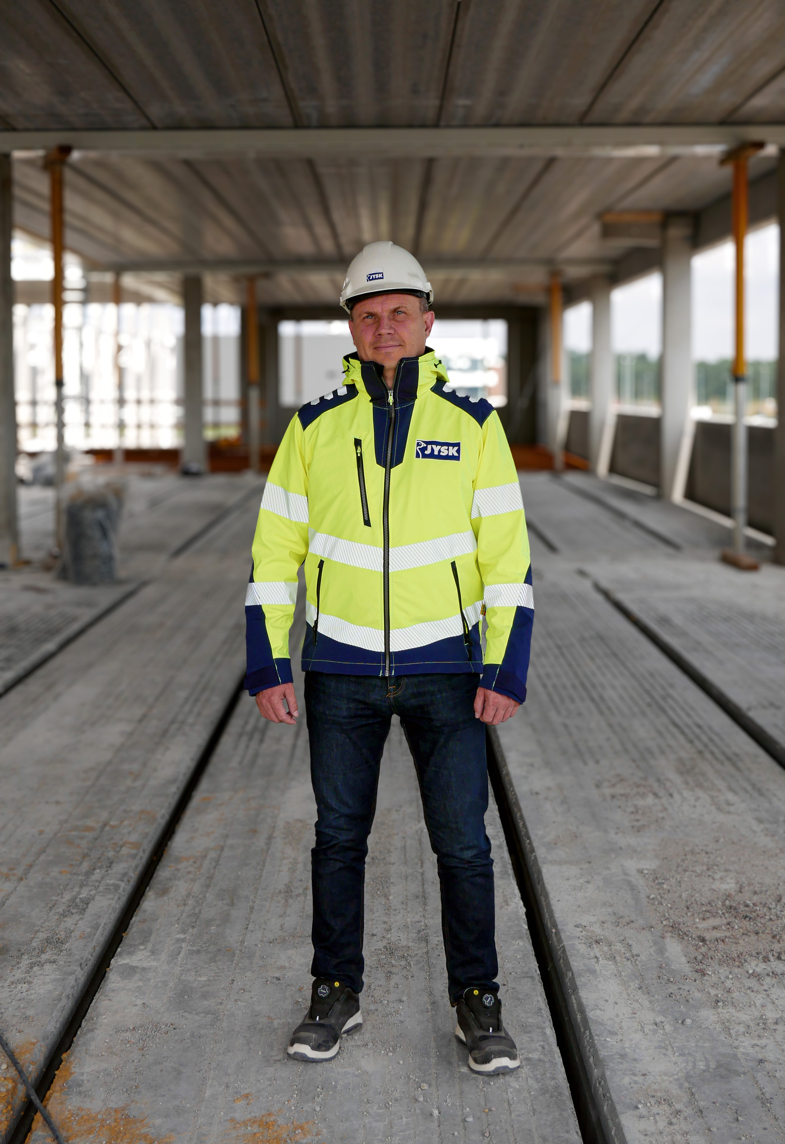 Jaroslaw no estaleiro de construção do novo DC Lelystad