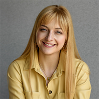 Kateryna Veremyeyeva, Communcations Manager UA