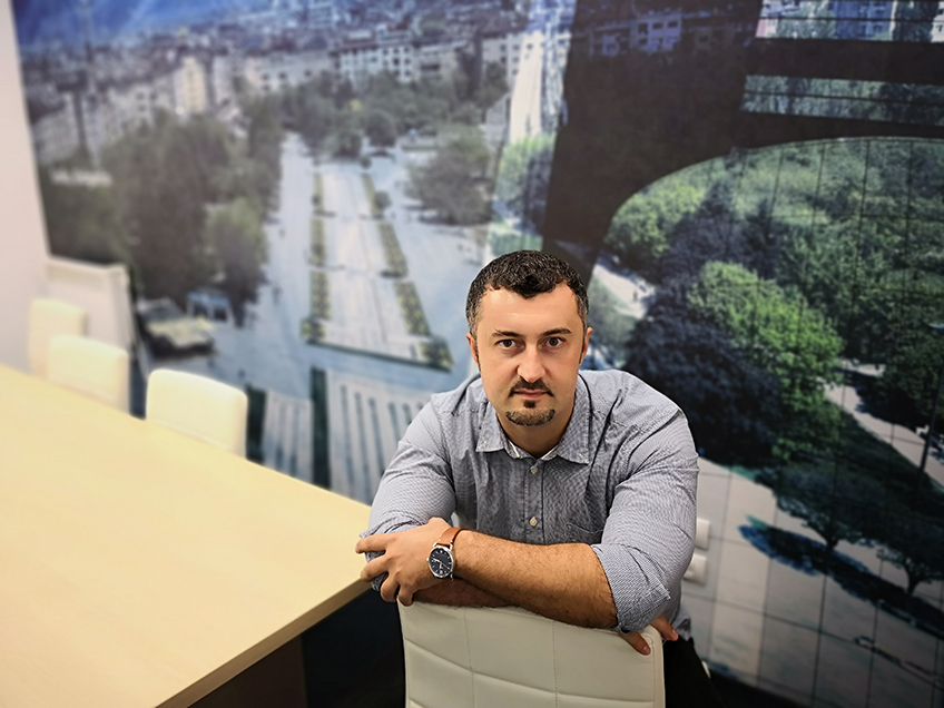 Leonid Tică, regionálny manažér služieb zákazníkom 