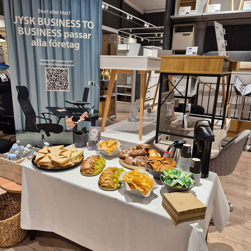 Ludvika hade dukat upp med fika och goodibags