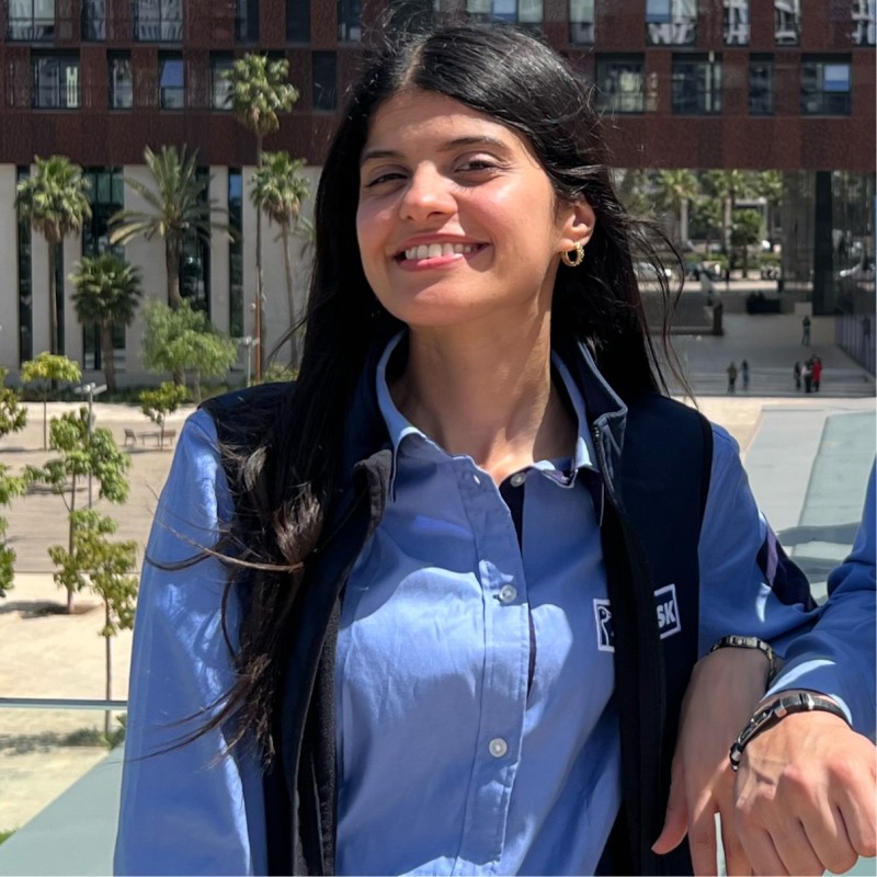 Nisrine, JYSK Fas Mağaza Müdür Yardımcısı.