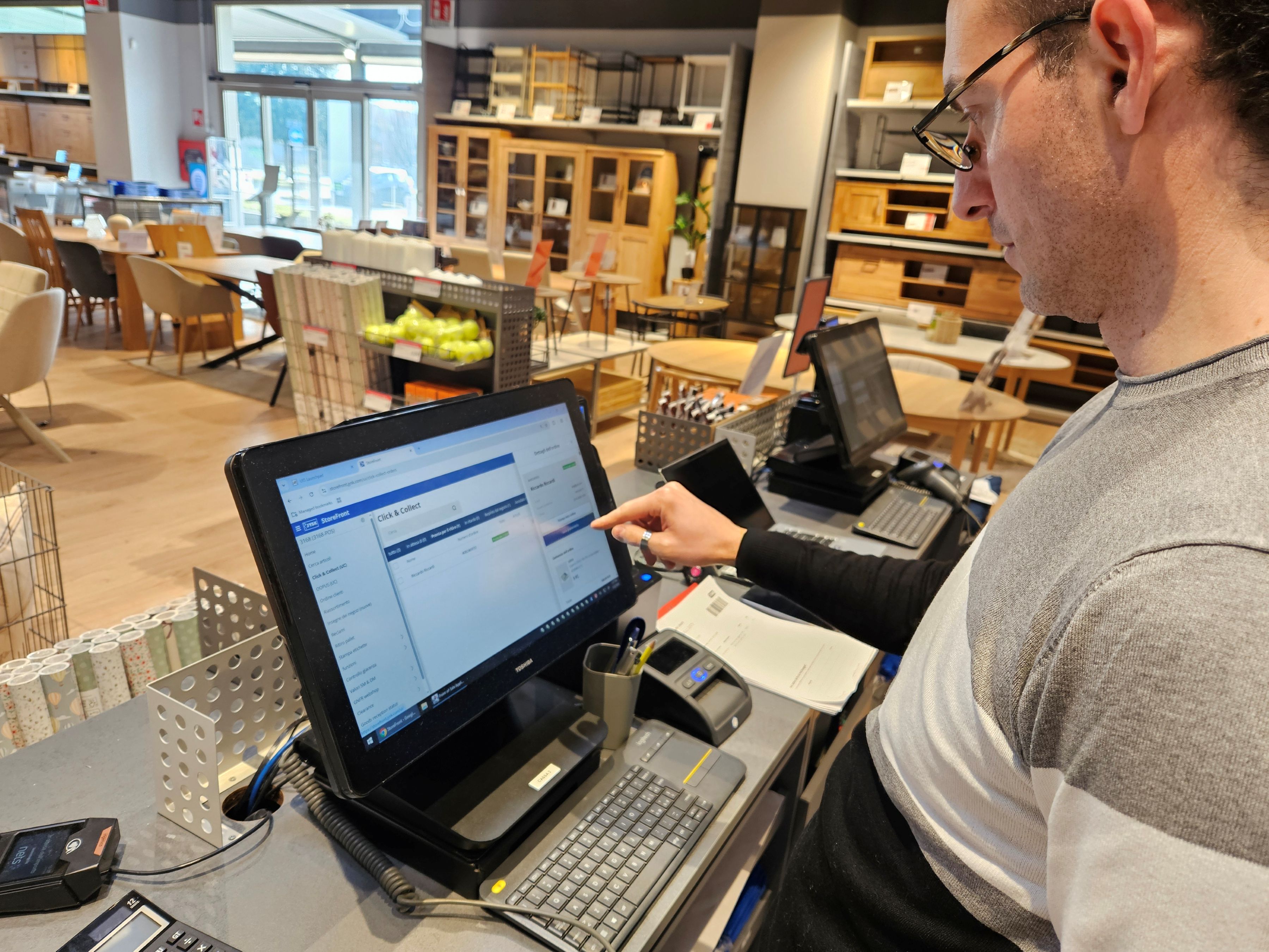 S prehodom na Unified Commerce se prejšnji sistemi dokončno ukinjajo.