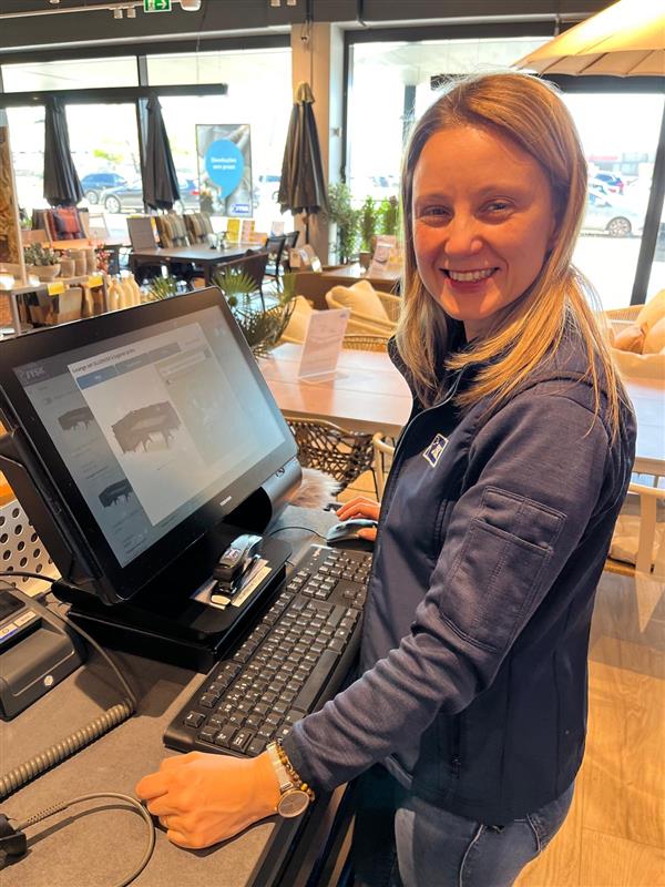 Eliana Estes, District Manager de Portugal, revela todos los beneficios del Unified Commerce