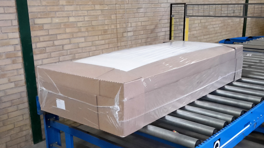 New box mattress packaging