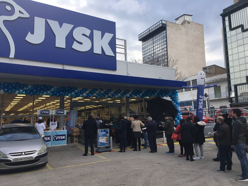 Piraeus store opening