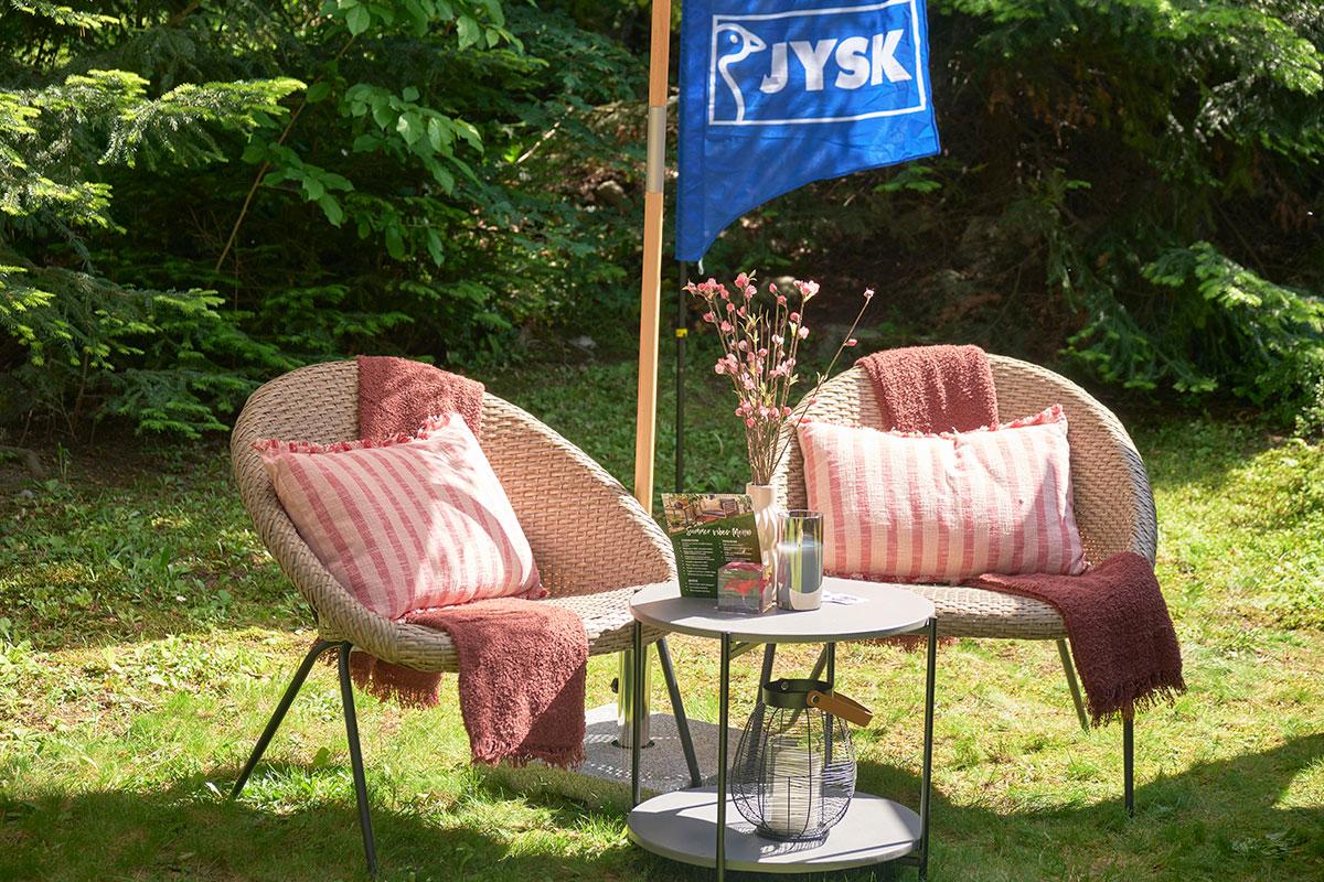 JYSK България представи новата си колекция градински мебели 