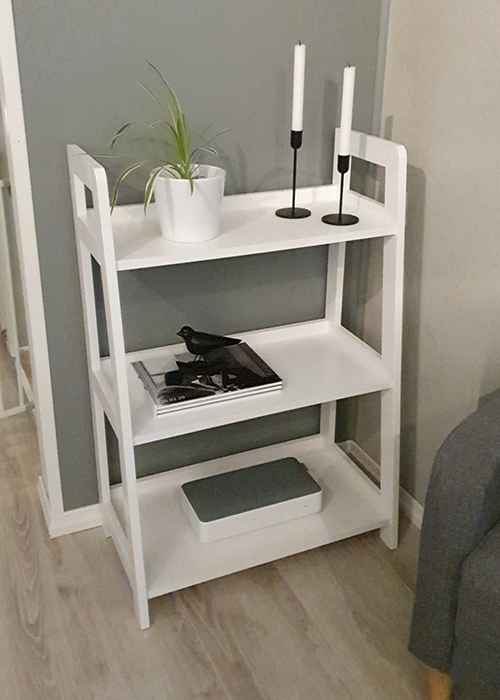 The HERNING bookcase