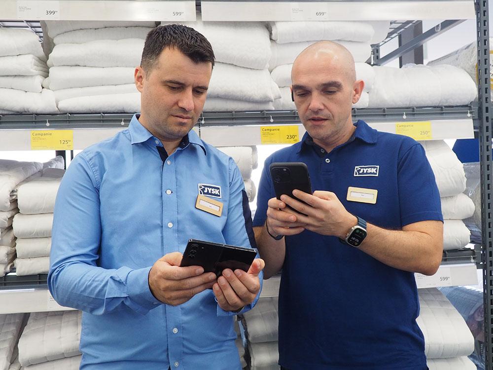Liviu Apreotesei, Retail Manager, și Raul Ardelean, Head of Retail