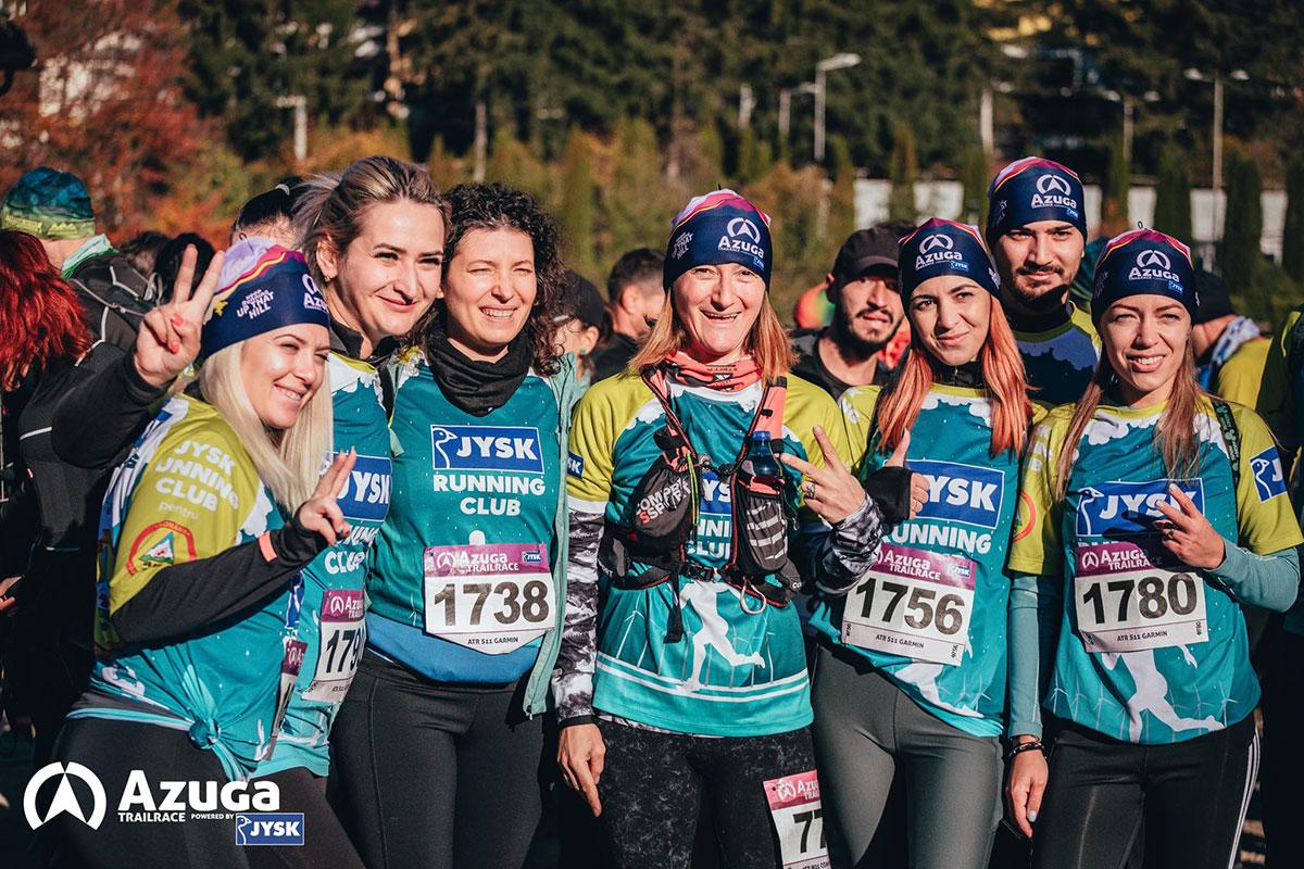 O parte din echipa JYSK Running Club înainte de start.