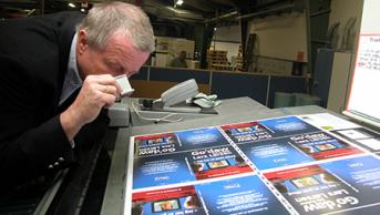 Lars Larsens Biography 2004