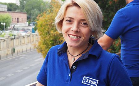 Faceți cunoștință cu unul dintre cei 3000 de Store Manageri JYSK: Miruna Crudu
