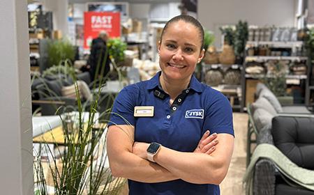 Evelina Schoultz Jogemo, butikschef för JYSK i Tranås